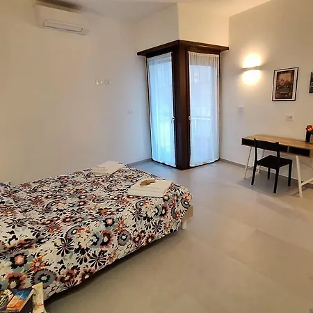 Apartament Lettera 22